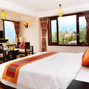 Phòng Junior Suite with Mountain View